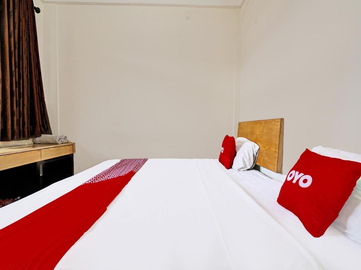 Oyo 1699 Verona Residence Bandung Eksteriør bilde